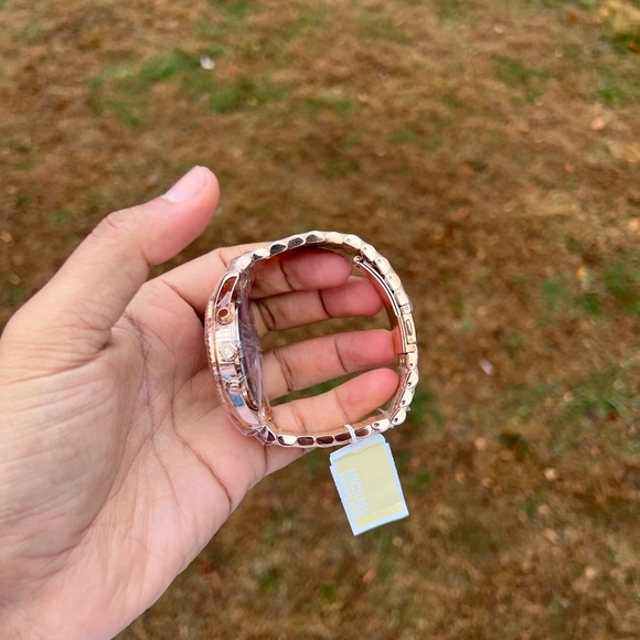 MICHAEL KORS LEXINGTON unisex WATCH ROSE GOLD jubilee bracelet - Picture 6 of 12